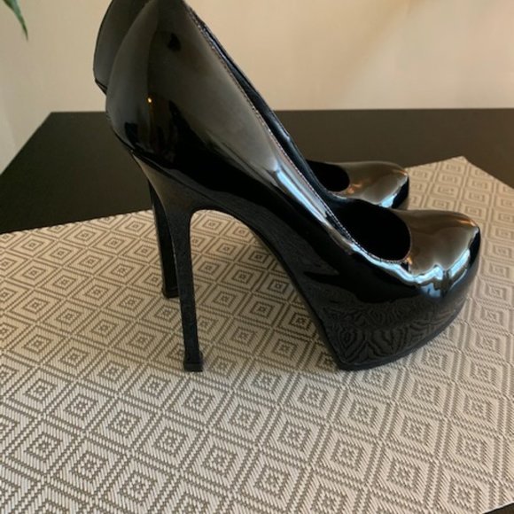 Shoes, Black Pantent, YSL - Picture 3 of 13